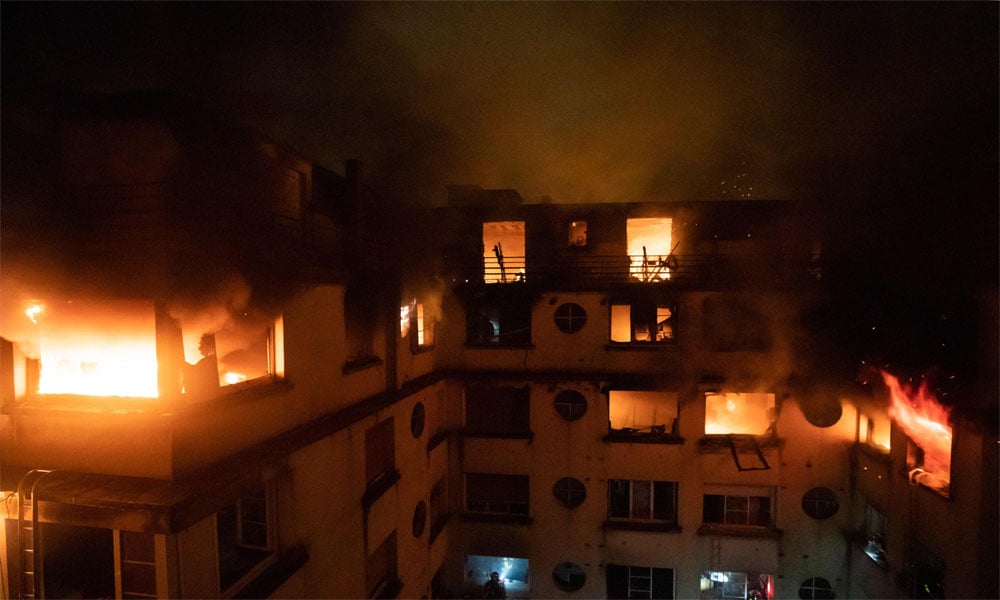 پیرس کی رہائشی عمارت میں آتشزدگی، 8 ہلاک، 27 زخمی