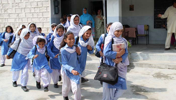 پنجاب کے 1700 سرکاری اسکولوں میں ہیلتھ سپروائزر تعینات کرنے کا فیصلہ