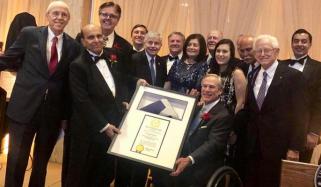 Pakistan Origin Us Citizen Got Top Petrolium Award