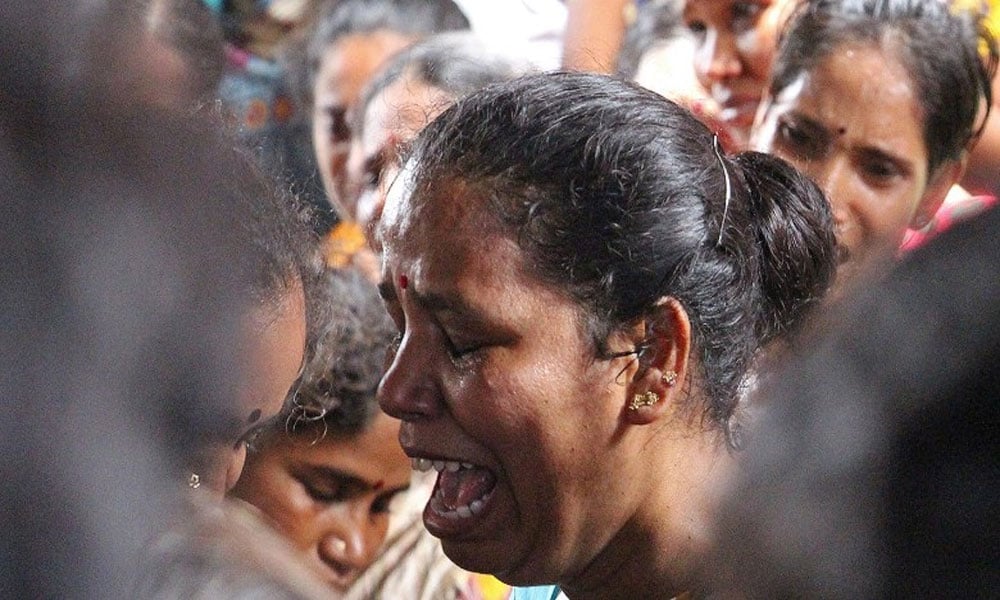 بھارت میں زہریلی شراب پینے سے 80 افراد ہلاک
