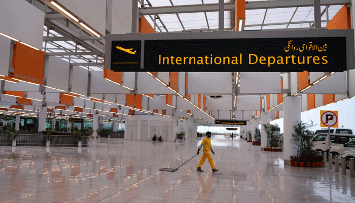پاکستانی ایئرپورٹس پر فضائی آپریشن معطل
