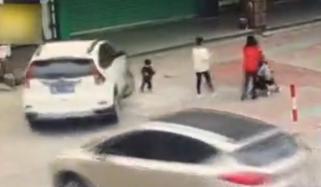 2 Year Old Girl Gets Run Over By A Car In China