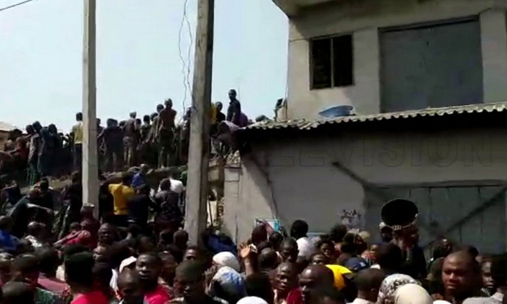 نائیجیریا میں اسکول کی عمارت گرنے سے 10 افراد ہلاک