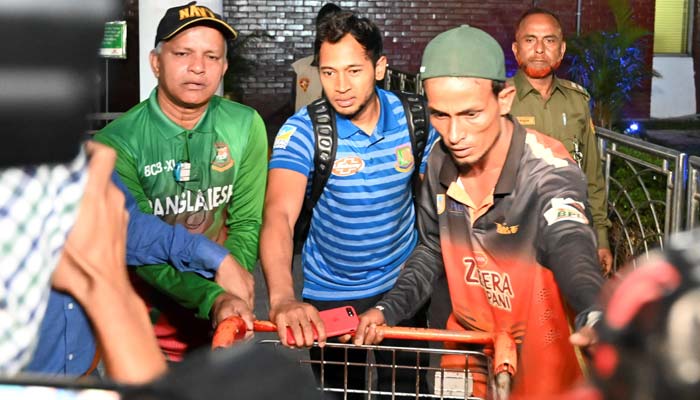 بنگلا دیش کرکٹ ٹیم نیوزی لینڈ سے واپس وطن پہنچ گئی