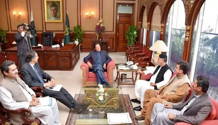 عمران خان کی ناراض اتحادی اختر مینگل سے ملاقات