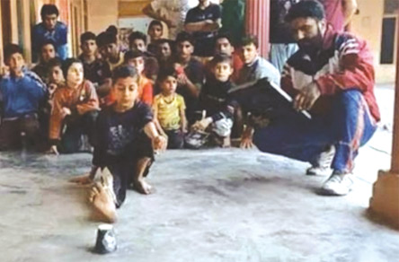 9 سالہ رضوان اللہ نے مارشل آرٹ کا عالمی ریکارڈ اپنے نام کرلیا