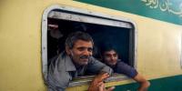 Pakistan To Hand Over 100 Fishermen To India Today