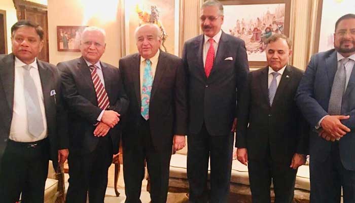  غلام دستگیرکا جنرل زبیر محمود حیات کے اعزاز میں عشائیہ