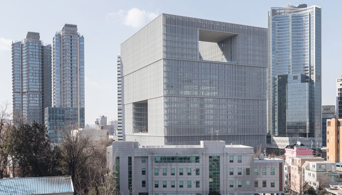 سیئول کی نئی فلک بوس عمارتیں