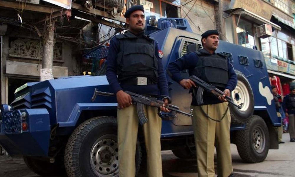 کراچی: ماڈل کالونی سے 2 ڈکیت گرفتار