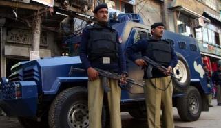 2 Robbers Arrested In Model Colony Karachi