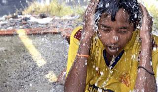 Mainly Hot And Dry Weather Expected In Punjab Sindh