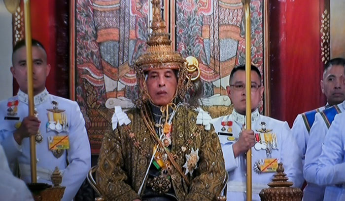 تھائی لینڈ میں نئے بادشاہ کی تاج پوشی 