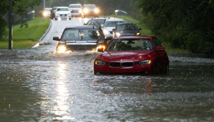 ٹیکساس میں سیلاب نےتباہی مچادی،400مکانات زیر آب 
