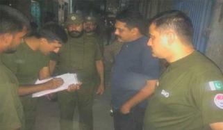 Police Conduct Search Operation In Different Areas Of Lahore