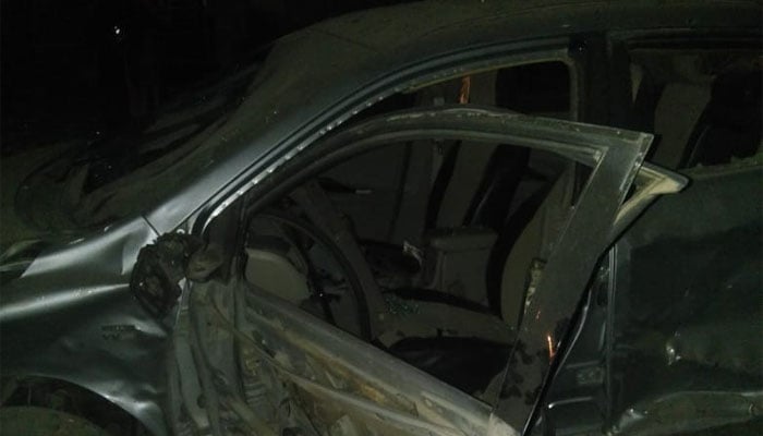 کوئٹہ: پولیس موبائل کے قریب دھماکہ، چار اہلکارشہید، بارہ زخمی 