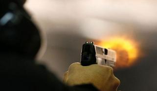 Lahore Two People Injured In Firing Outside Of Mosque