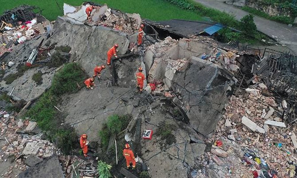 چین میں زلزلے سے ہلاکتیں 12 ہو گئیں
