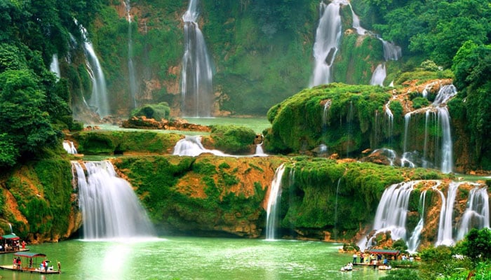 دنیا کی چندخوبصورت ترین آبشاریں