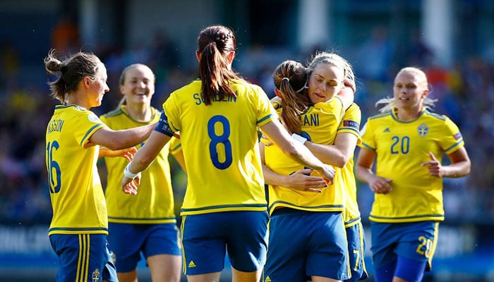 خواتین ورلڈ کپ فٹ بال : تیسری پوزیشن کا میچ کل کھیلا جائیگا