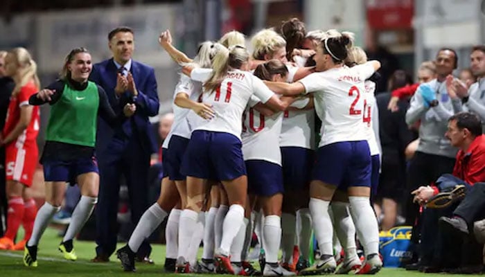 خواتین ورلڈ کپ فٹ بال : تیسری پوزیشن کا میچ کل کھیلا جائیگا