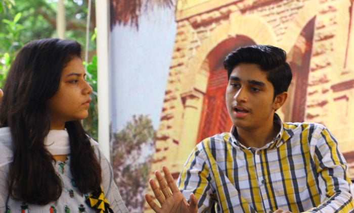 کراچی کے طالب علموں نے امریکا میں آن لائن تقریری مقابلہ جیت لیا 