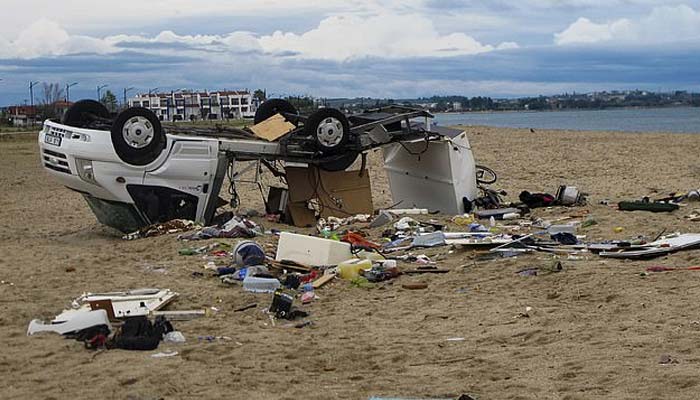 یونان میں طوفان نے تباہی مچادی، 6 سیاح ہلاک