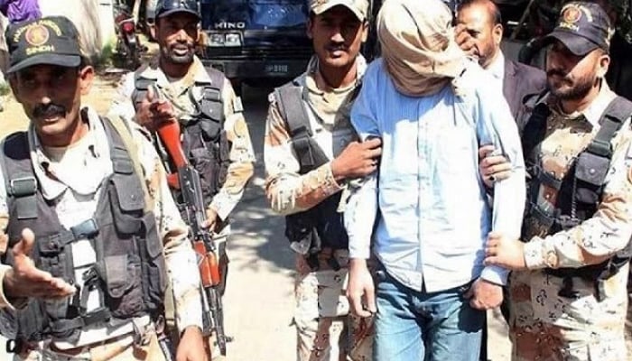 کراچی، قتل کی وارداتوں میں ملوث گینگ وار کارندہ گرفتار 
