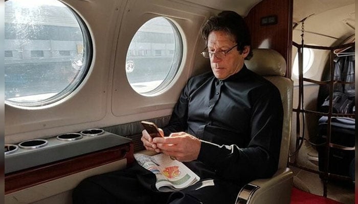 عمران خان کے طیارے میں فنی خرابی، واپس نیویارک لینڈ کرگیا 