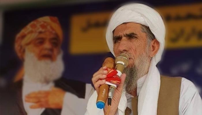 چمن میں دھماکا، مولانا محمد حنیف جاں بحق