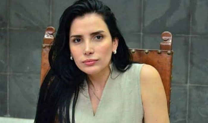 کولمبیا میں سزا یافتہ خاتون سیاستدان علاج کے بہانے فرار 