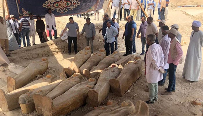 مصر میں چار ہزار برس پرانے 20 تابوت دریافت