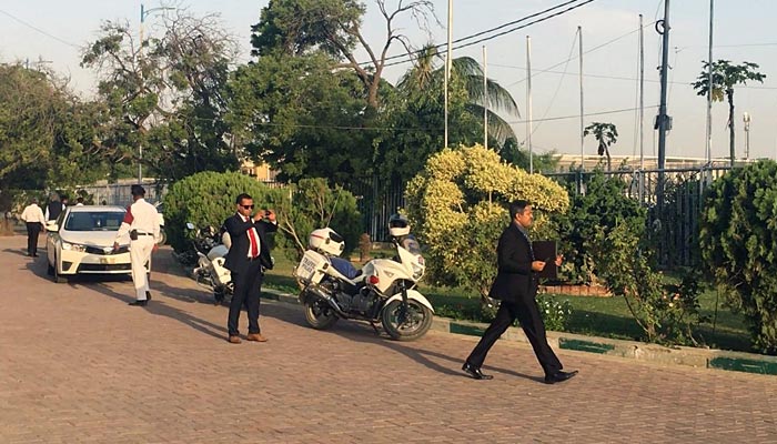 بنگلہ دیشی وفد کا نیشنل اسٹیڈیم کراچی کا دورہ