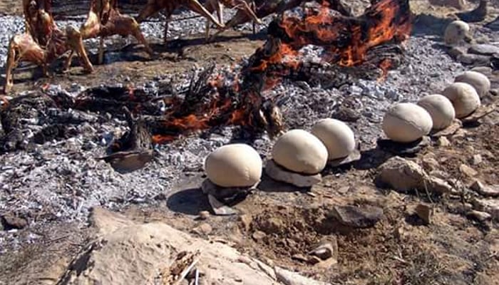 بلوچستان کی روایتی ’پتھر کی روٹی‘