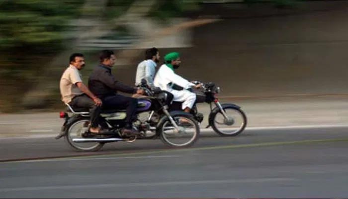 سندھ میں ایک روز کیلئے ڈبل سواری پر پابندی عائد