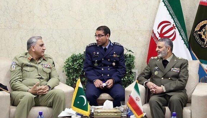 آرمی چیف کی سیکریٹری ایرانی سکیورٹی کونسل سے ملاقات