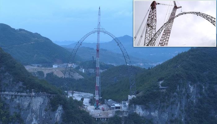 چین میں پہاڑ پر دنیا کا سب سے بڑا جھولا بنانے کی تیاریاں
