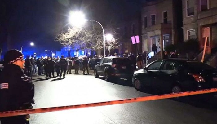امریکی ریاست شکاگو میں فائرنگ،13 افراد زخمی
