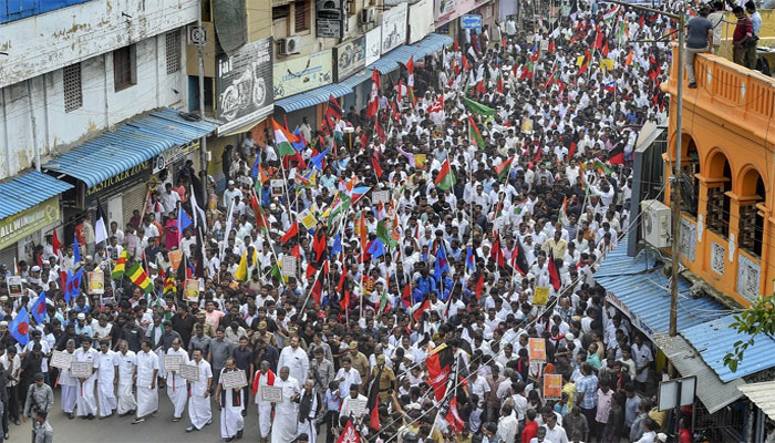 شہریت کا متنازع قانون: بھارت بھر میں احتجاج شدت پکڑنے لگا