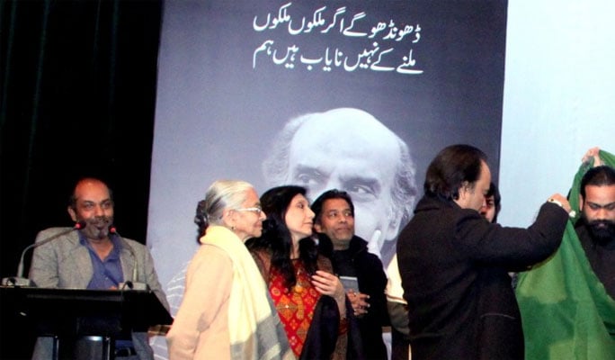 معروف طبلہ نواز اُستاد اجمل خان کی یاد میں ریفرنس 
