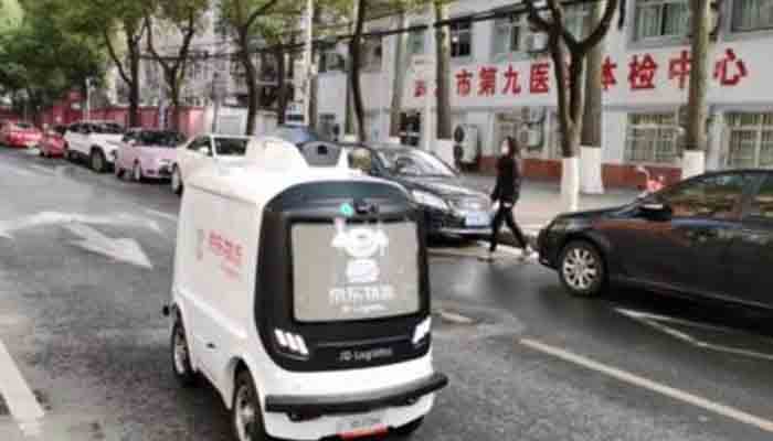 کورونا کاخوف، چین کے ہوٹل میں روبوٹ کھانا پیش کرینگے