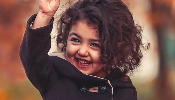 ایرانی بچی کے کورونا سے متاثر ہونے کی خبریں جھوٹ نکلیں