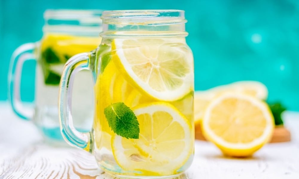 7دن لگاتار لیموں پانی پینے سے کیا فوائد حاصل ہوتے ہیں؟