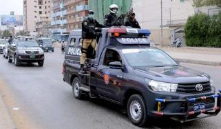 سندھ لاک ڈاؤن، خلاف ورزی پر پولیس کی کارروایاں جاری