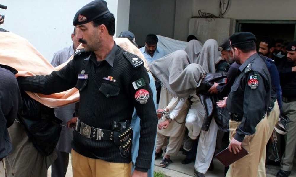 کراچی، لڑکی کیساتھ زیادتی و قتل میں ملوث 4 ملزمان گرفتار