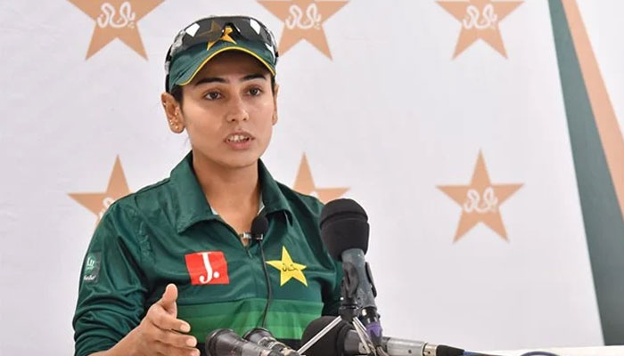 765425 7906120 kainat imtiaz updates کائنات امتیاز نے اسکیچنگ اور کیلی گرافی میں مہارت حاصل کر لی