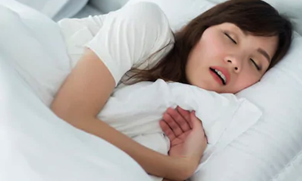 منہ کھول کر سونے سے خواتین میں کینسر کا خطرہ بڑھ جاتا ہے