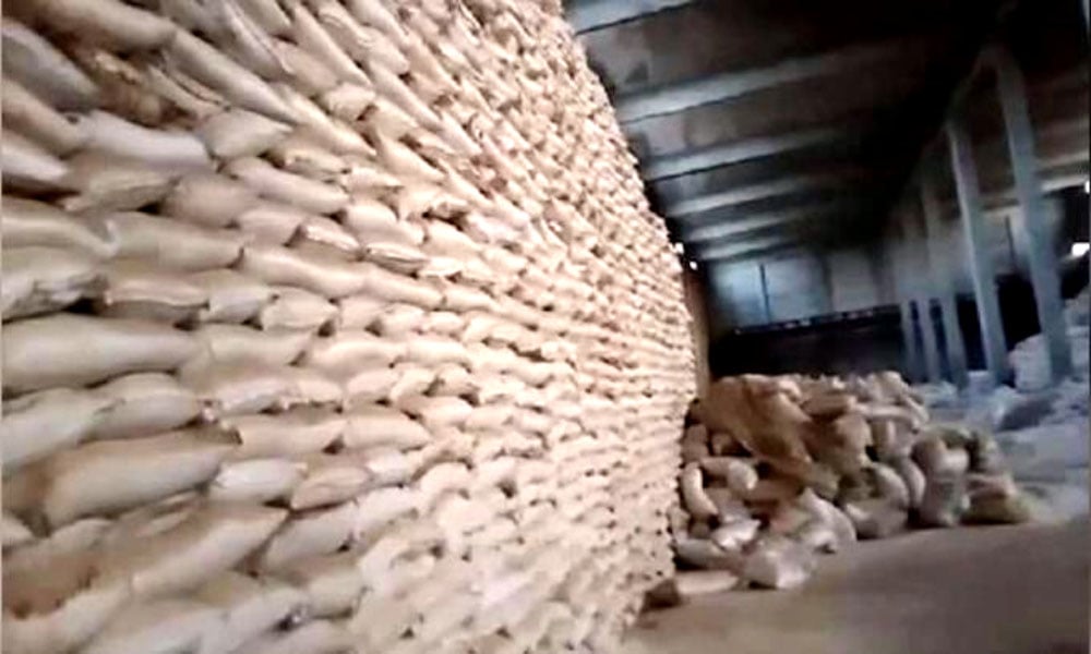 روہڑی: 2 ملوں پر چھاپہ، 1 لاکھ گندم کی بوریاں برآمد