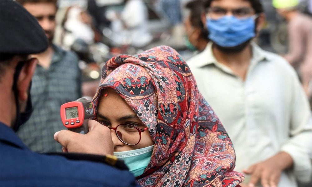 پاکستان: 57616 کورونا مریض، 1 ہزار 196اموات