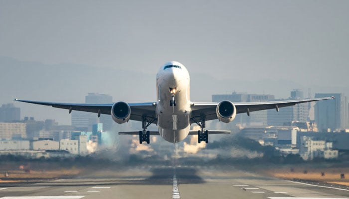 غیرملکی پروازوں کو پاکستانی ایئرپورٹس پر لینڈنگ کی اجازت